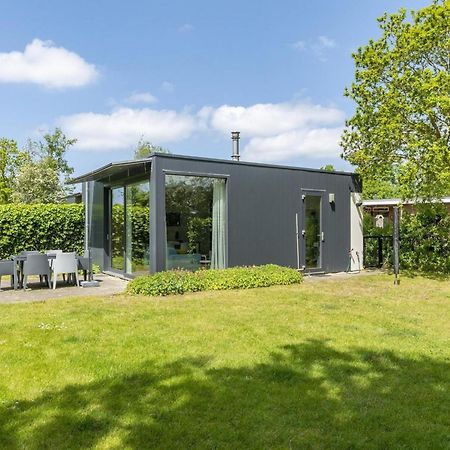 Beautiful Holiday Home With Spacious Garden Sint Maartensvlotbrug Exterior photo