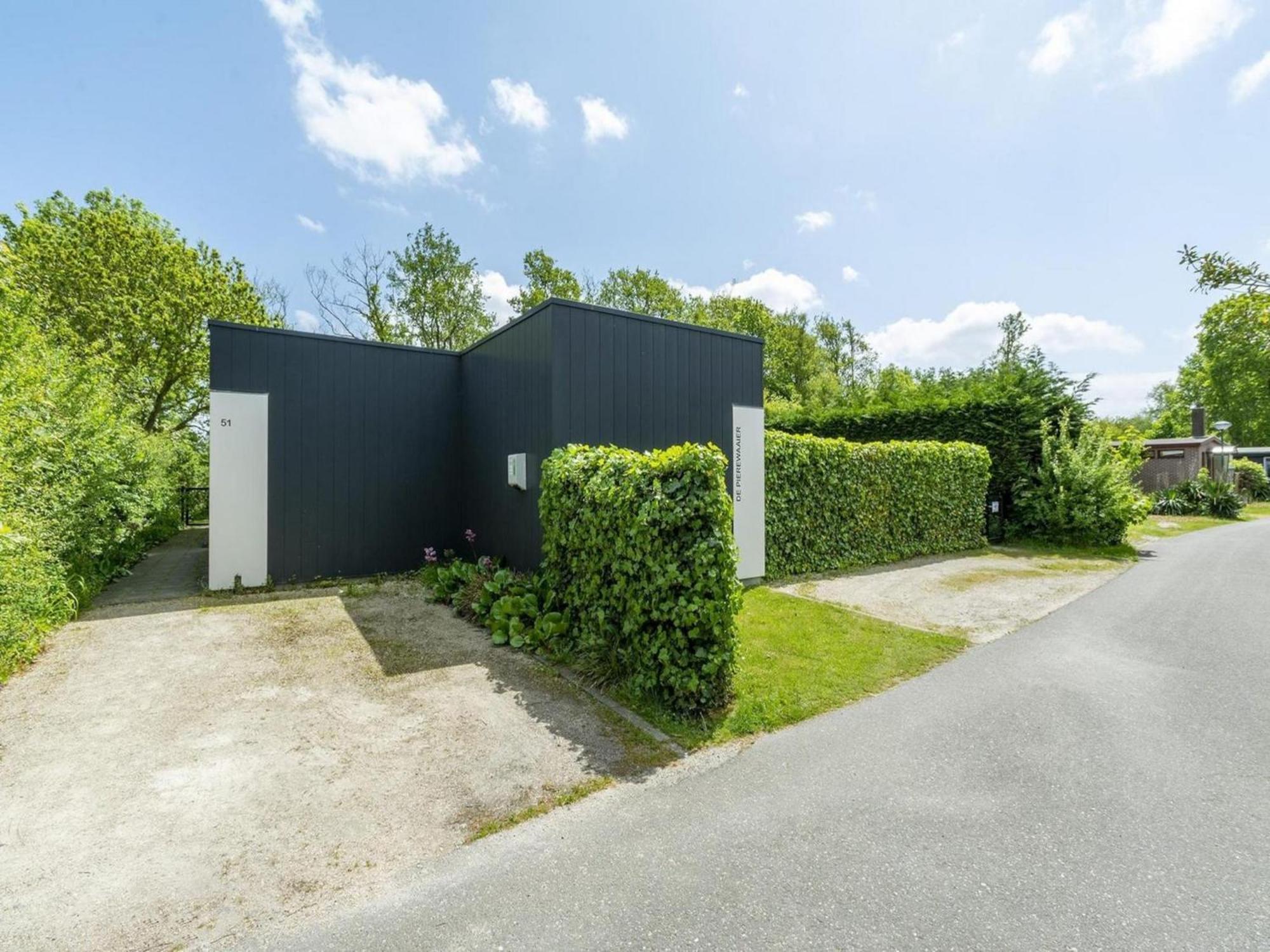 Beautiful Holiday Home With Spacious Garden Sint Maartensvlotbrug Exterior photo