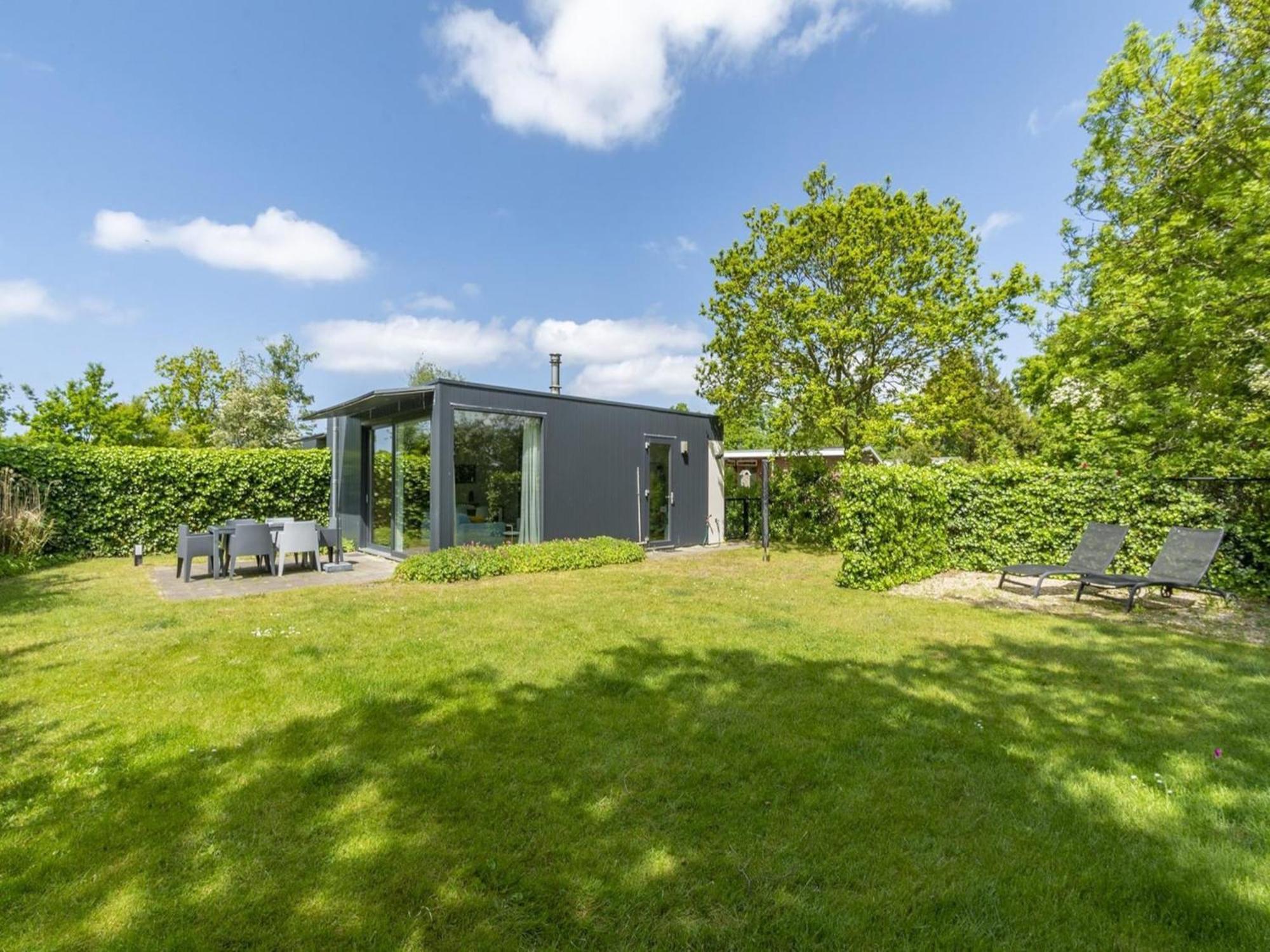 Beautiful Holiday Home With Spacious Garden Sint Maartensvlotbrug Exterior photo